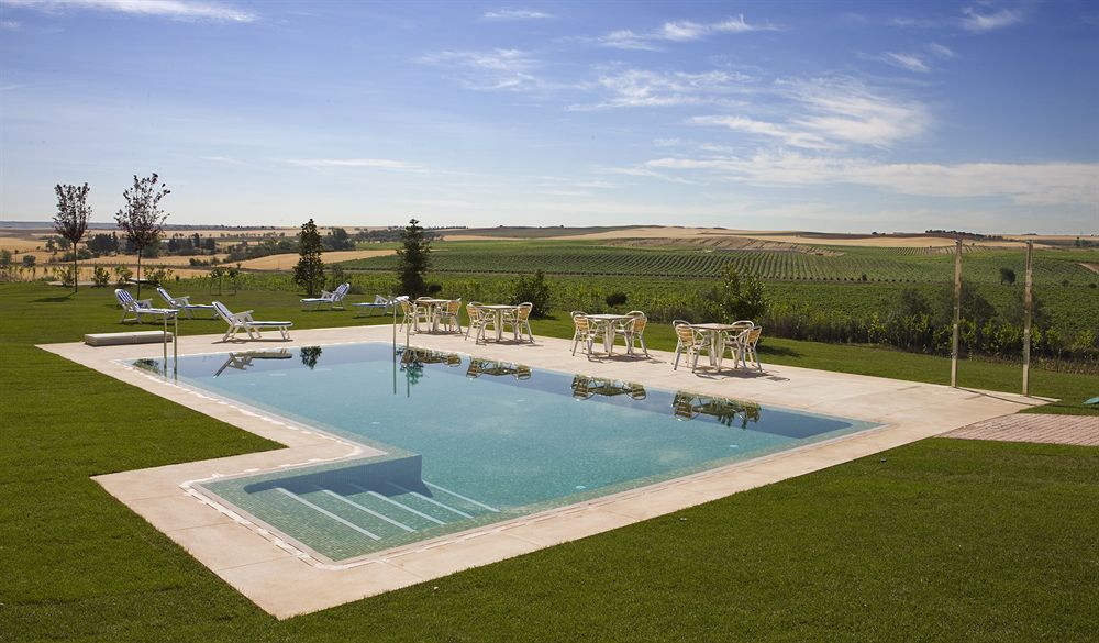 Complejo Enoturistico Finca La Estacada Таранкон Экстерьер фото